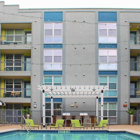 Upstay Condo Games Pool Gym And Bbq Austin Esterno foto